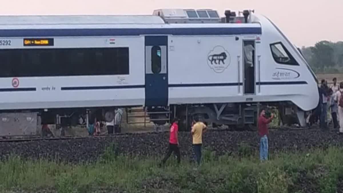 Vande Bharat Express: વાવાઝોડાએ રોક્યા વંદે ભારત એક્સપ્રેસ ટ્રેનના પૈંડા, પુરી-હાવડા રદ કરાય