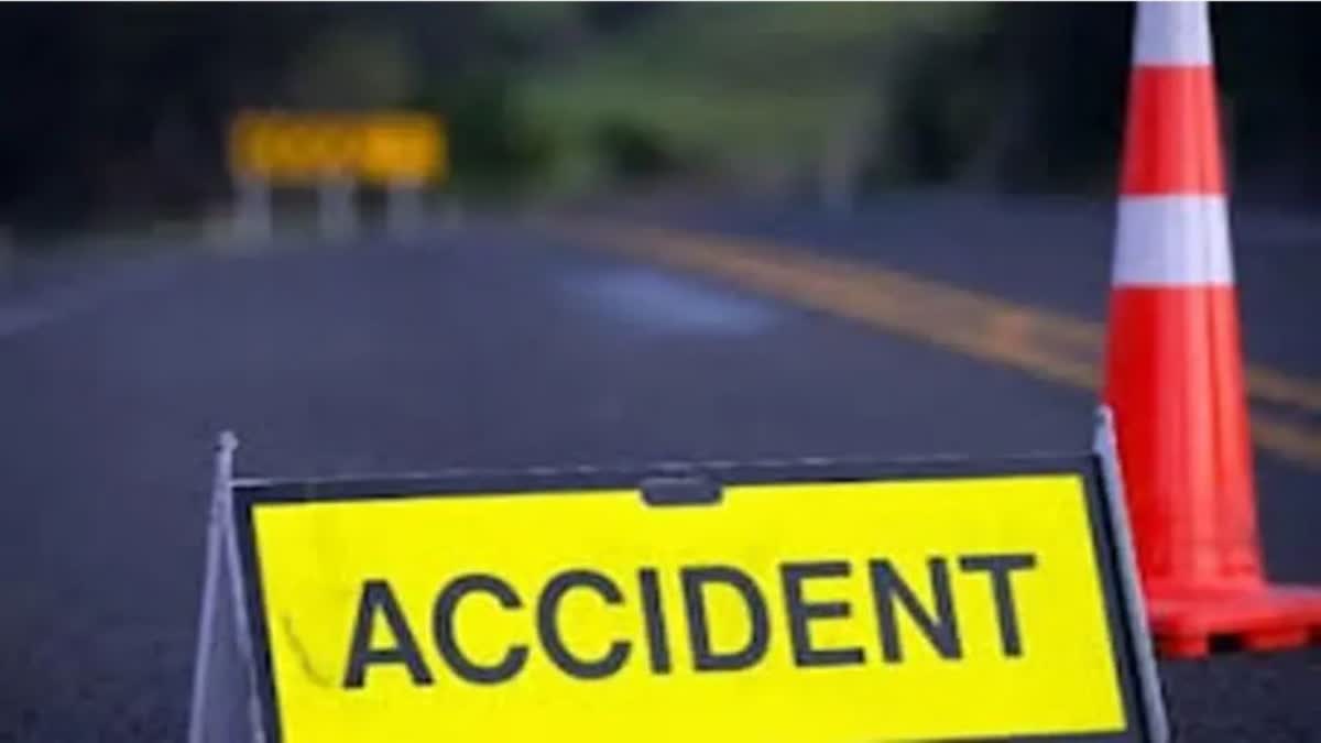 Truck collided with bike riders in shivpuri