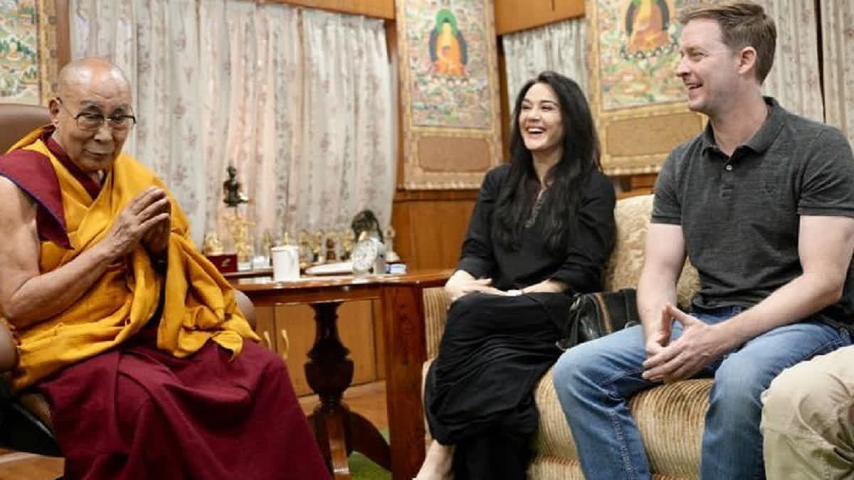 preity zinta met dalai lama