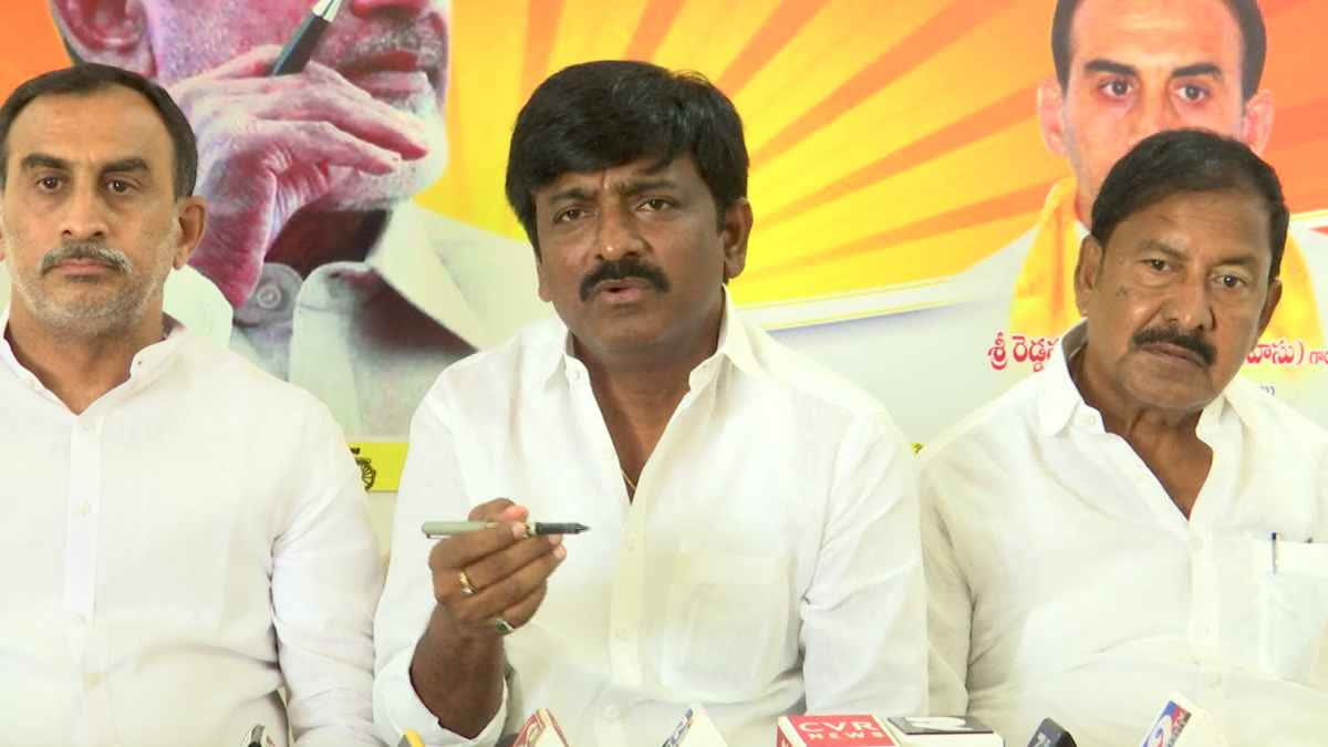 TDP Ex MLC Btech Ravi on Avinash