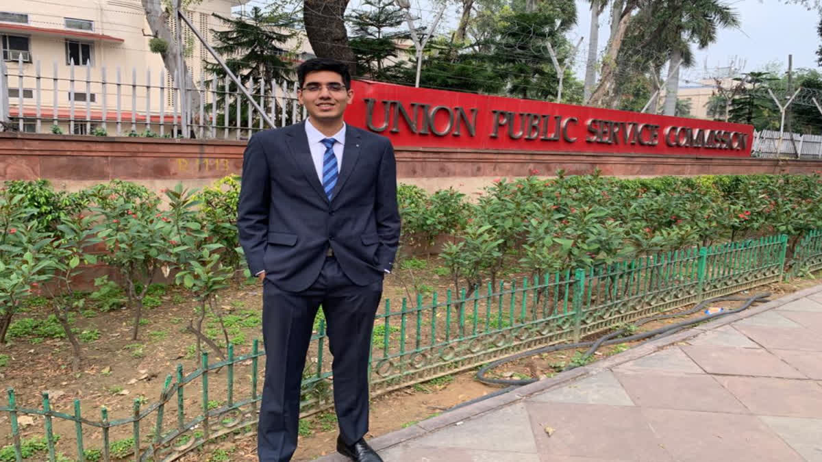 Aditya Sharma of Chandigarh secured 70th rank in UPSC