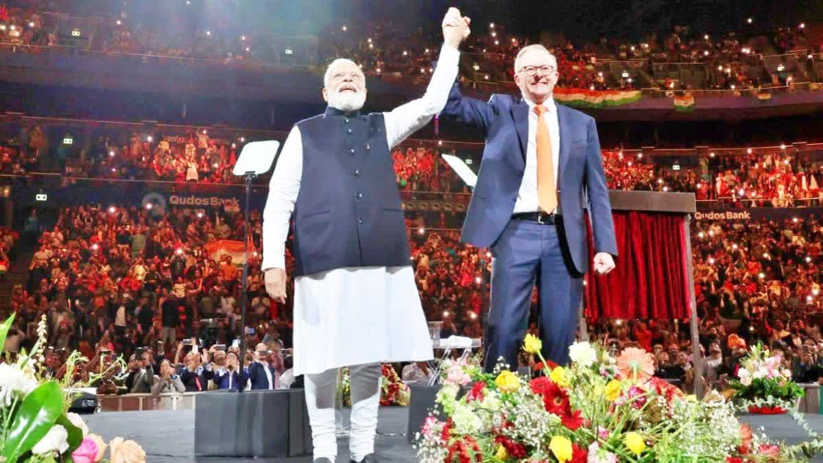 PM Modi accorded Ceremonial Guard of Honour at Admiralty House in Sydney