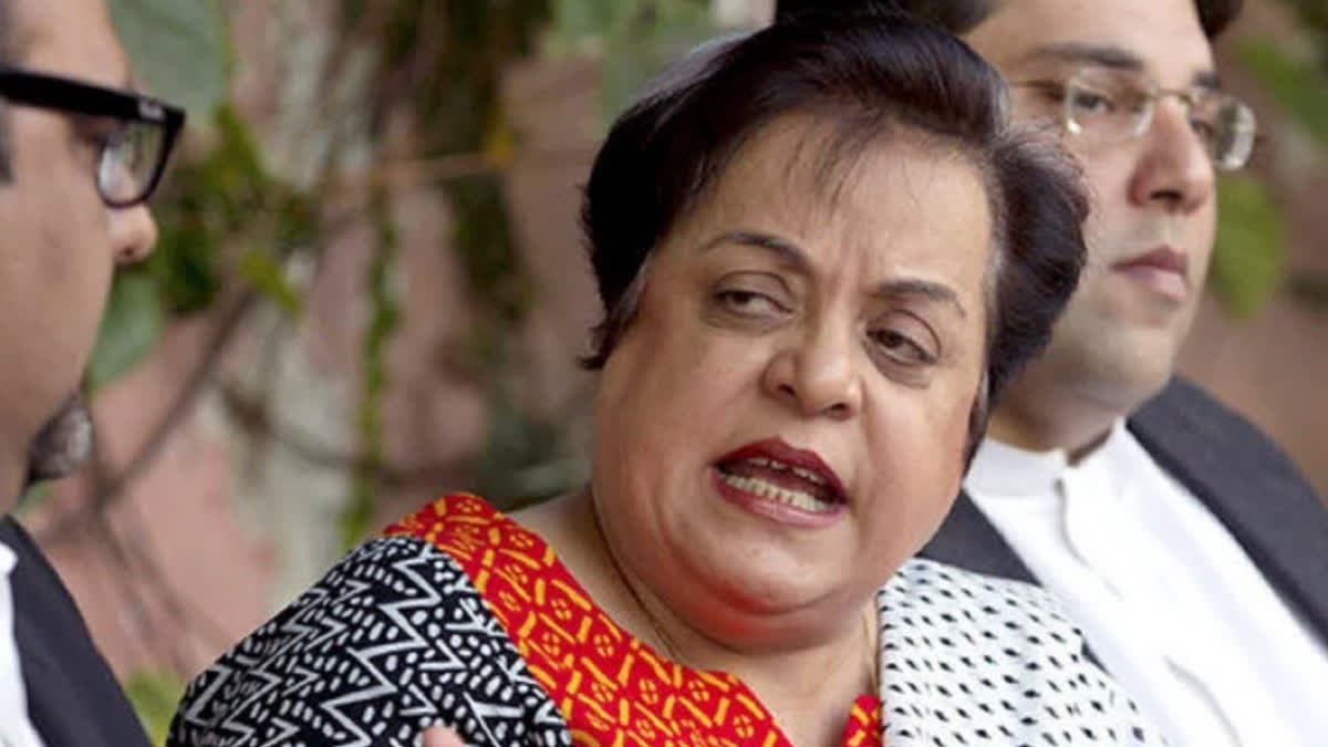 Imran Khan's close friend Shireen Mazari left the party and active politics