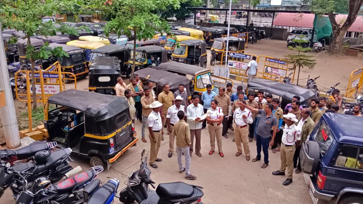 ಆಟೋಗಳನ್ನುವಶಕ್ಕೆ ಪಡೆದ ಶಿವಮೊಗ್ಗ ಸಂಚಾರಿ ಪೊಲೀಸರು