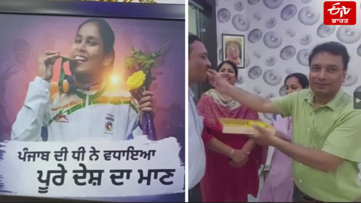 In the 12th results at Bathinda, Shreya Singla secured the second position from Punjab