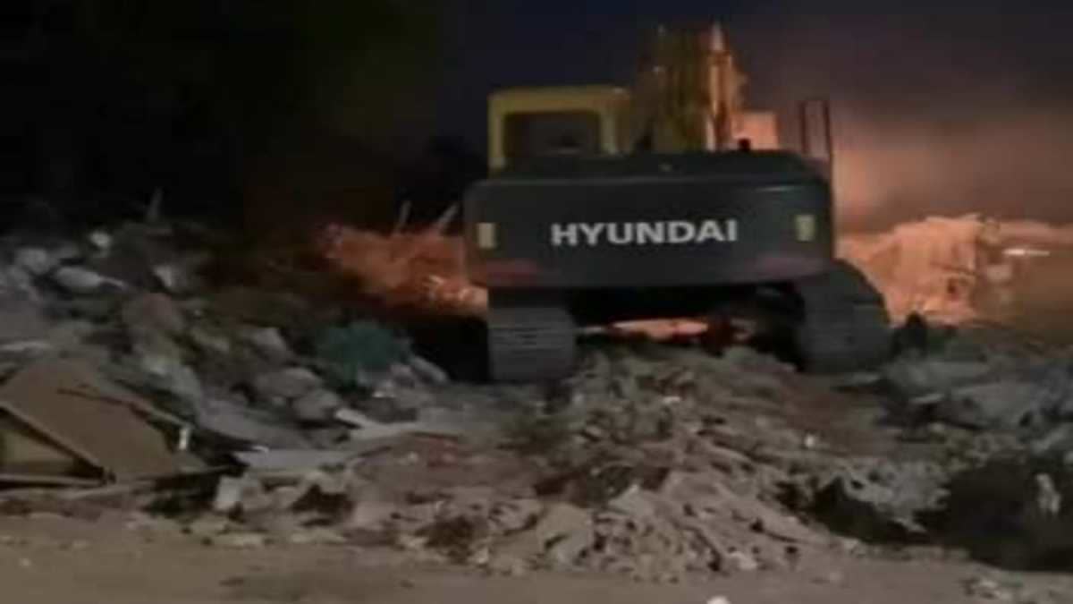 Dahod Masjid Demolation