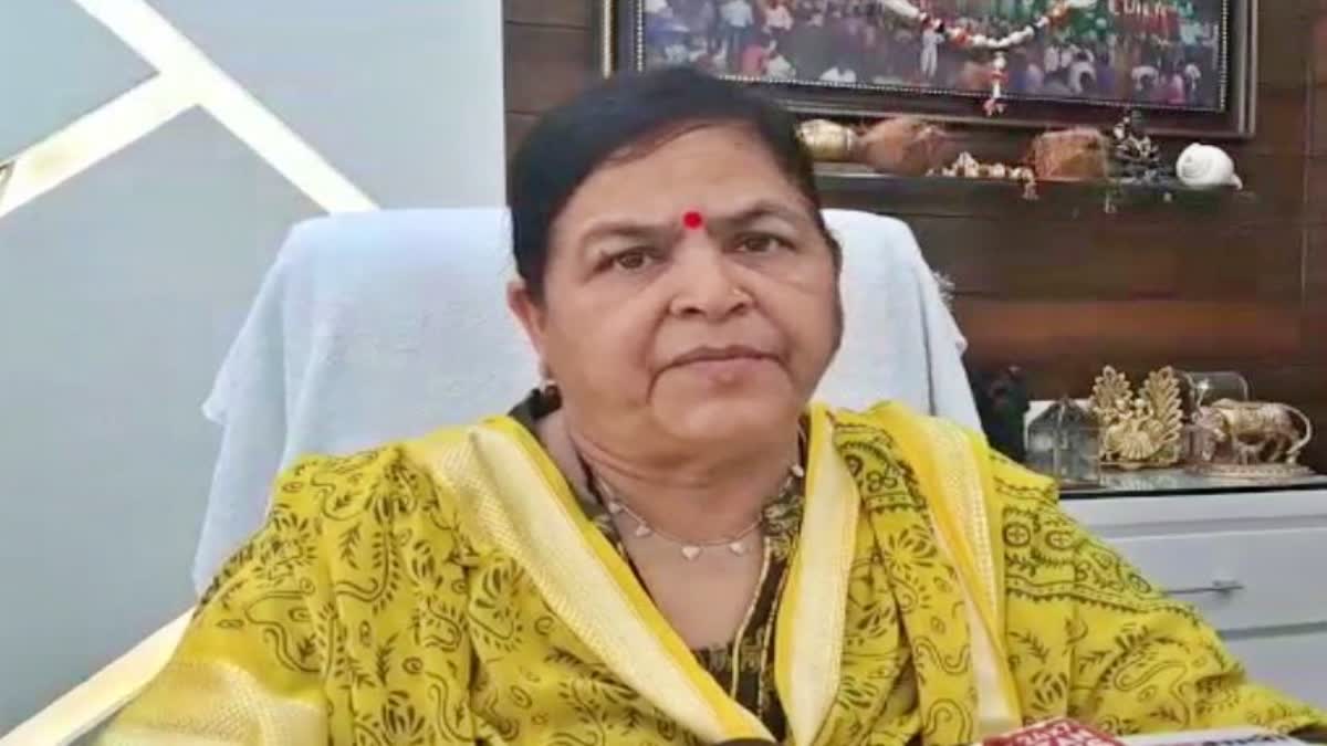 Minister Usha Thakur