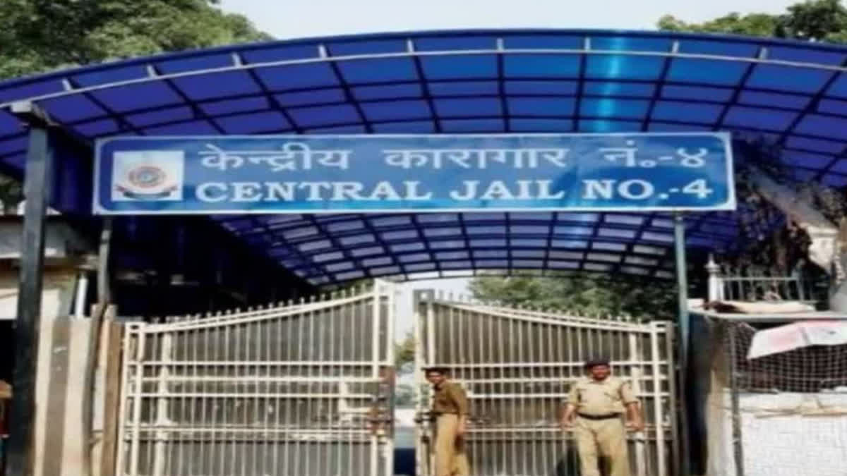 Major reshuffle in Tihar Jail, 80 officers transferred, know the reason