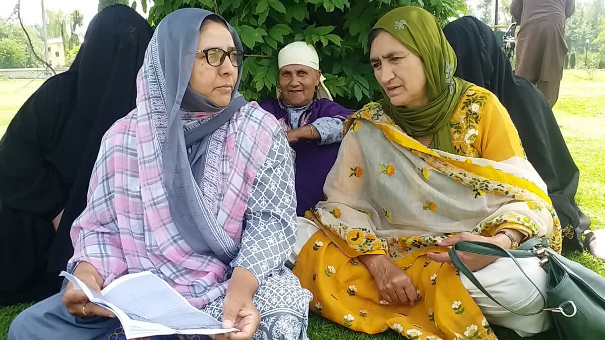 Anganwadi Workers Helpers Association staged Protest in Anantnag Allege Irregularity in Recruitment Process