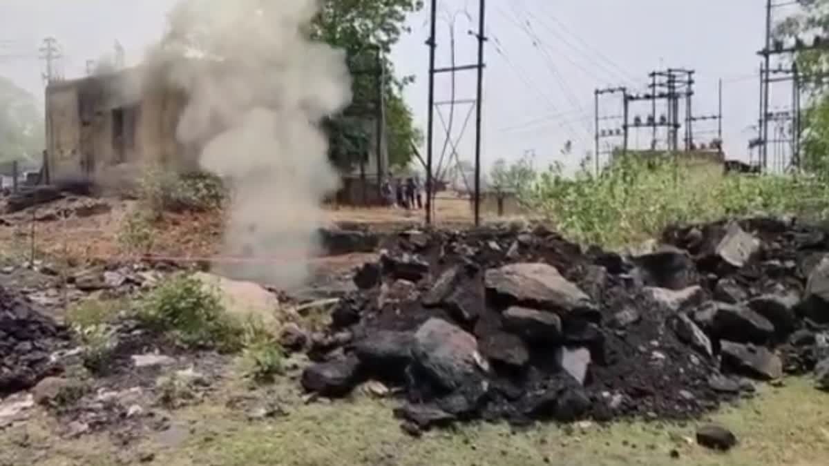 sunken land in dhanbad