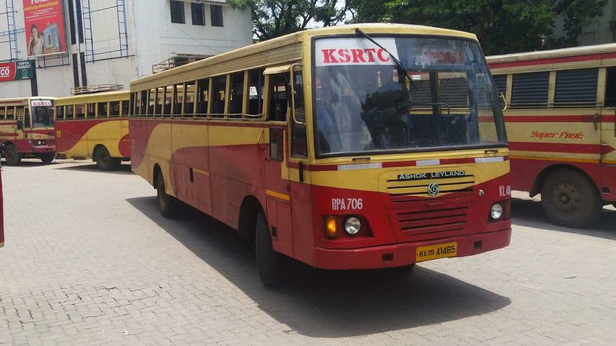 കെഎസ്ആര്‍ടിസി ബസില്‍ ആക്രമണം  KSRTC BUS  ബസില്‍ യുവതിക്ക് നേരെ അക്രമണം  SEXUAL HARASSMENT IN KSRTC BUS  Women Attacked In Ksrtc Bus