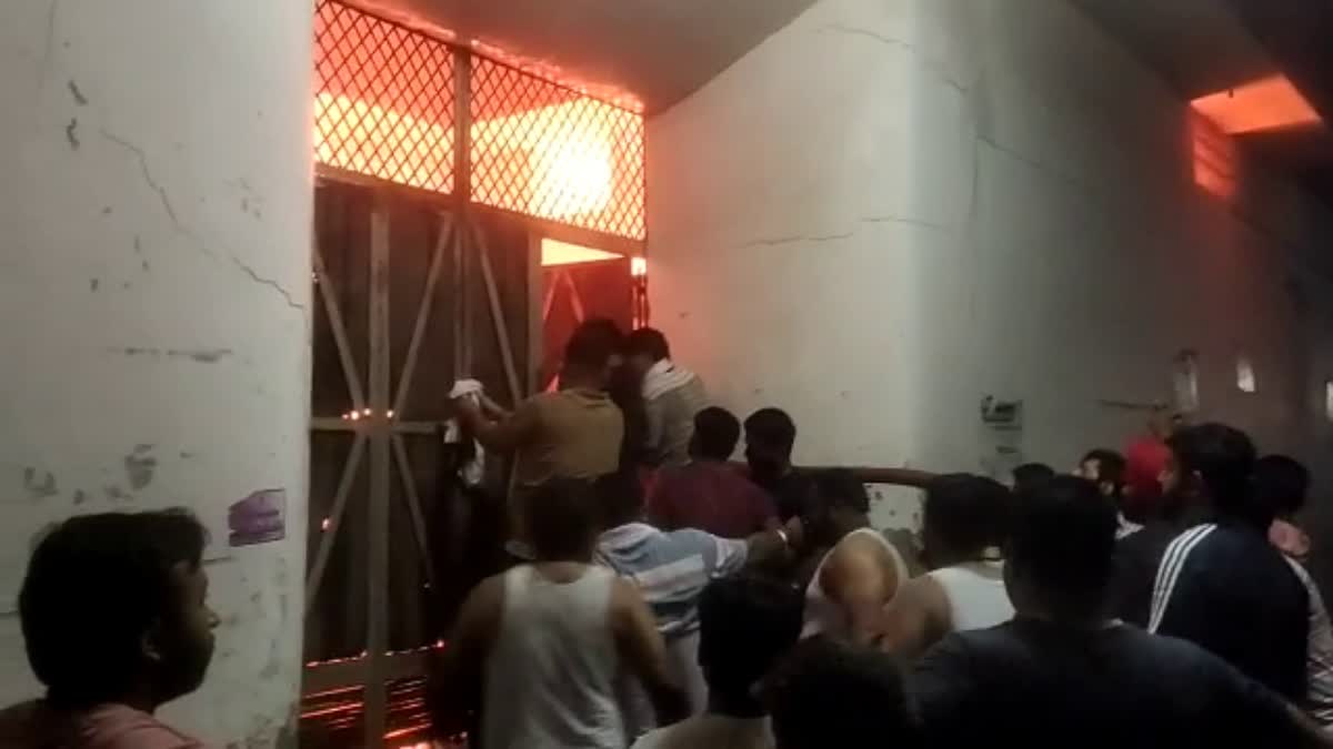 Fire in furniture showroom in Fatehabad