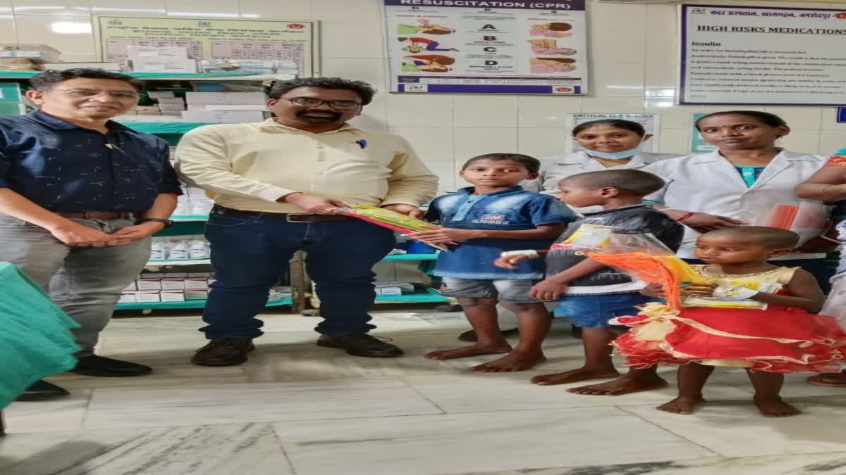 Three orphan children suffering from malaria in Jamshedpur recovered