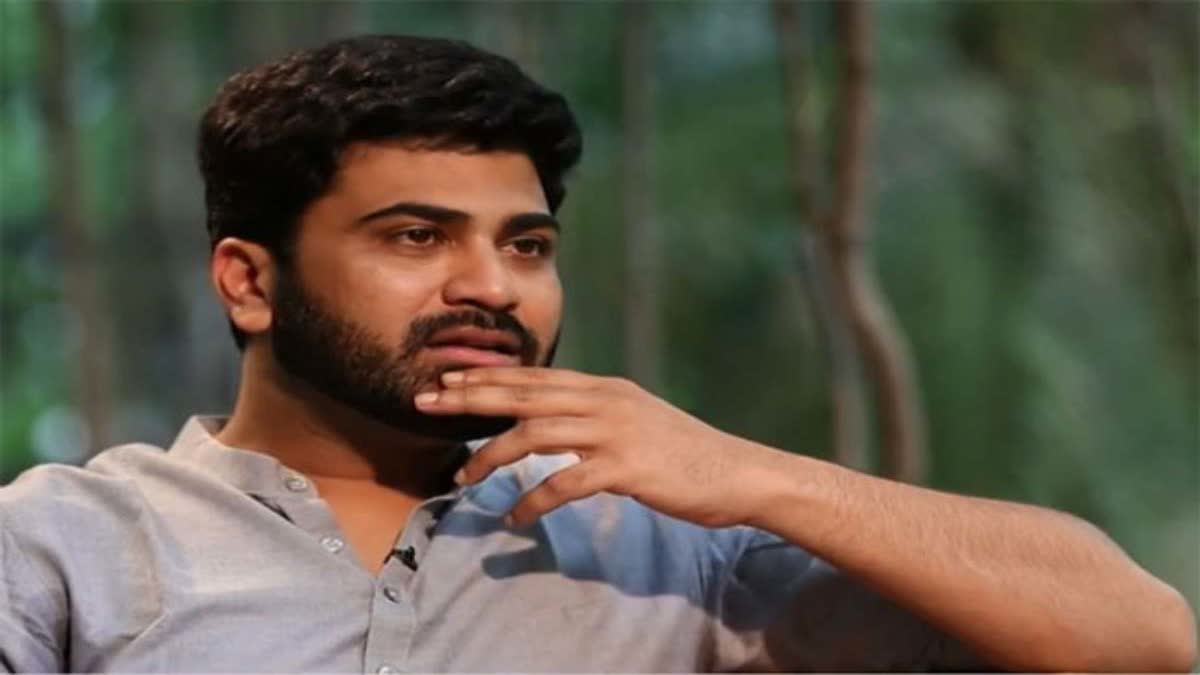 sharwanand injured in road accident