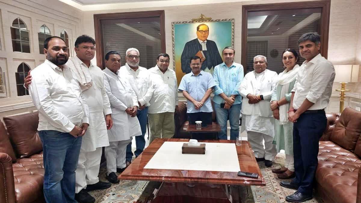 Arvind Kejriwal meeting with Haryana AAP office bearers