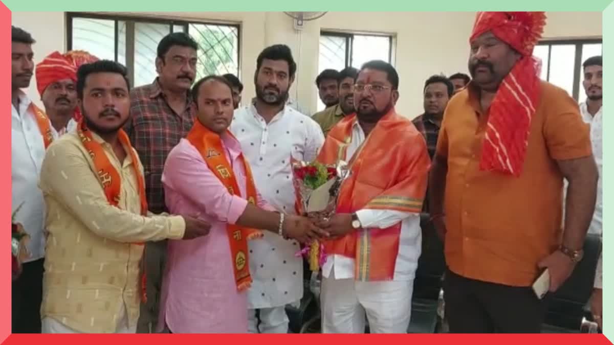 Jyotiba Gund Join Shivsena