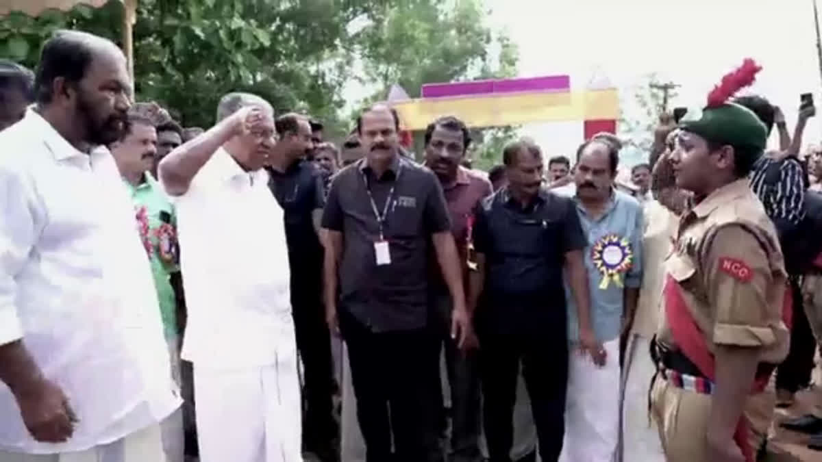 pinarayi vijayan inaugurated  pinarayi vijayan  school praveshanolsavam pinarayi vijayan  school praveshanolsavam  pinarayi vijayan school praveshanolsavam  സ്‌കൂൾ പ്രവേശനോത്സവം  സ്‌കൂൾ പ്രവേശനോത്സവം ഉദ്ഘാടനം  സ്‌കൂൾ പ്രവേശനോത്സവം ഉദ്ഘാടനം മുഖ്യമന്ത്രി  മുഖ്യമന്ത്രി പിണറായി വിജയൻ  സംസ്ഥാനതല സ്‌കൂൾ പ്രവേശനോത്സവം  പ്രവേശനോത്സവം ഉദ്ഘാടനം  മുഖ്യമന്ത്രി  പിണറായി വിജയൻ