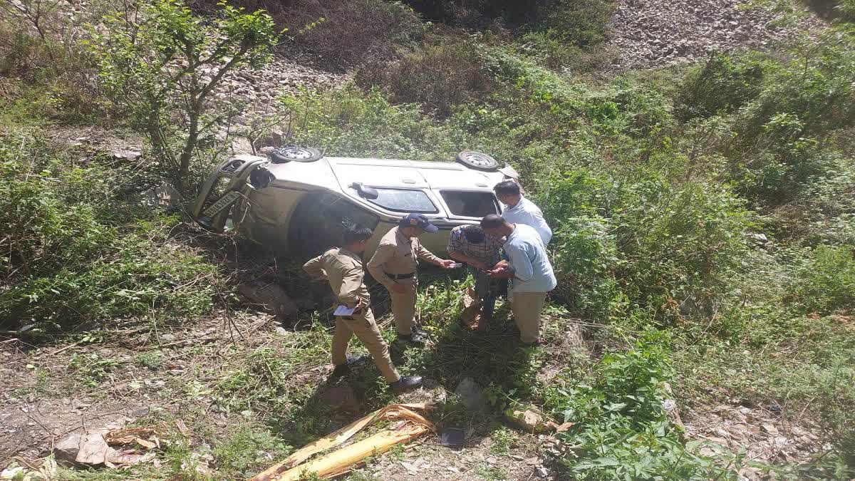 car accident in pauri