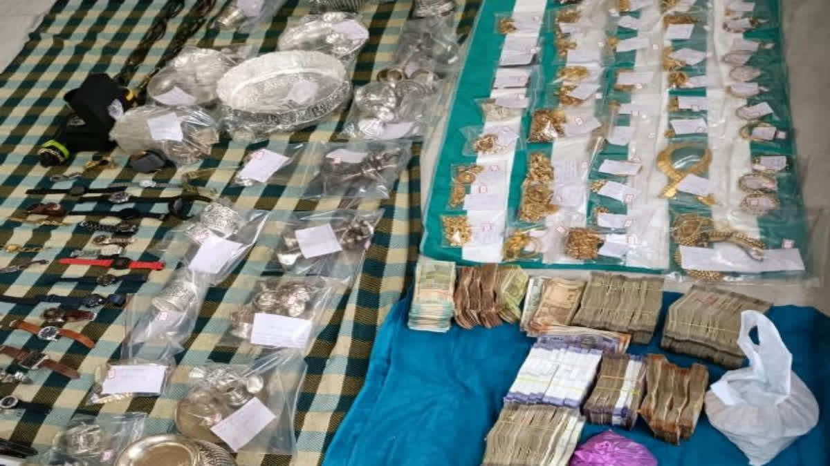 Karnataka Lokayukta raid: Over 47 crore worth of illegal assets found