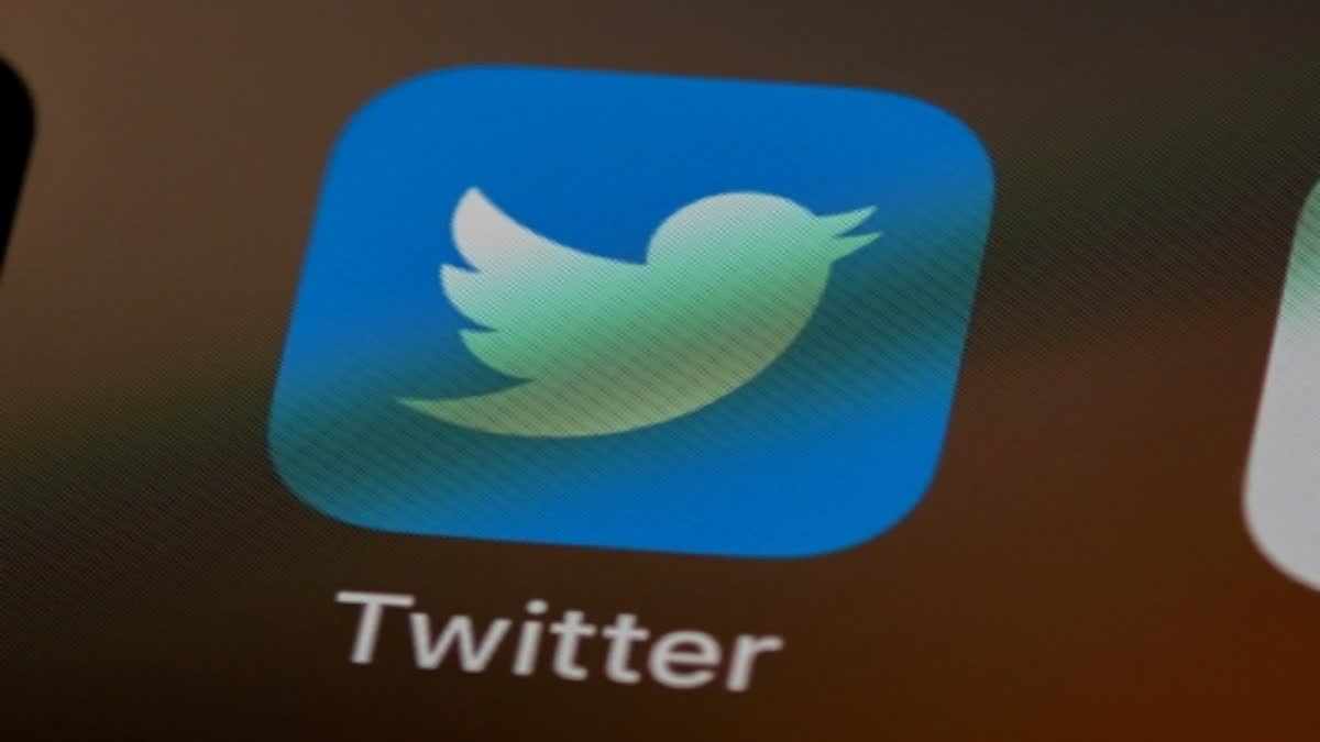Twitter Bans Millions Accounts