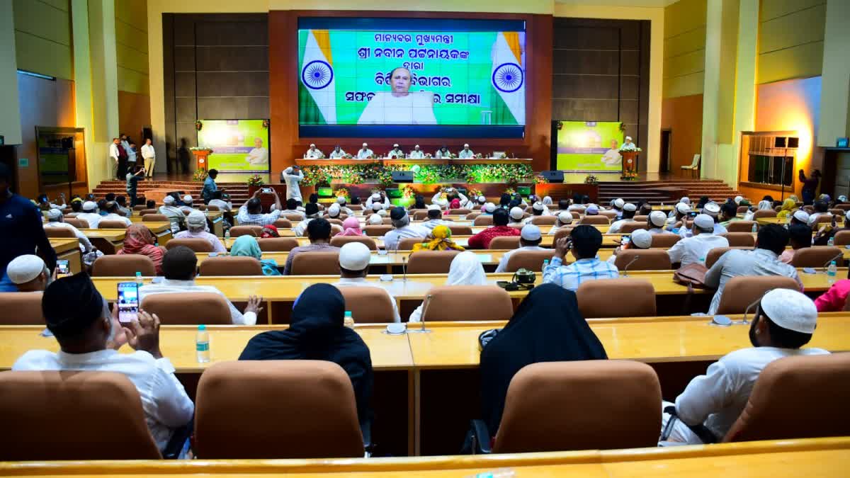 cm naveen patnaik felicities haj pilgrims