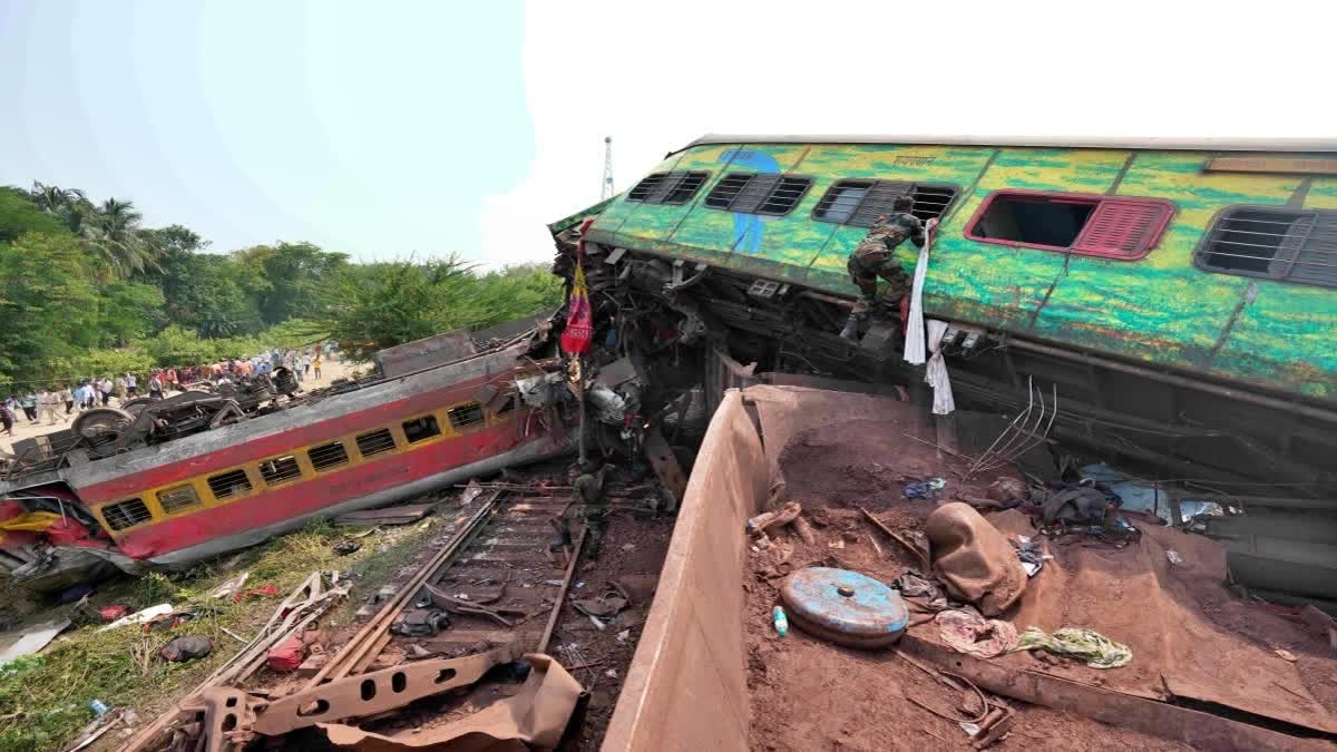 2022-cag-report-on-derailments-in-indian-railways-flagged-multiple-shortcomings