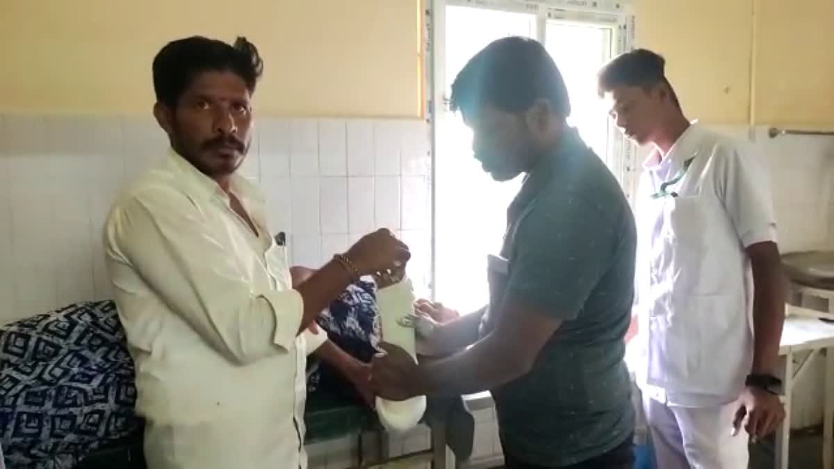 group-d-employees-giving-treatment-to-patients-in-tumakur