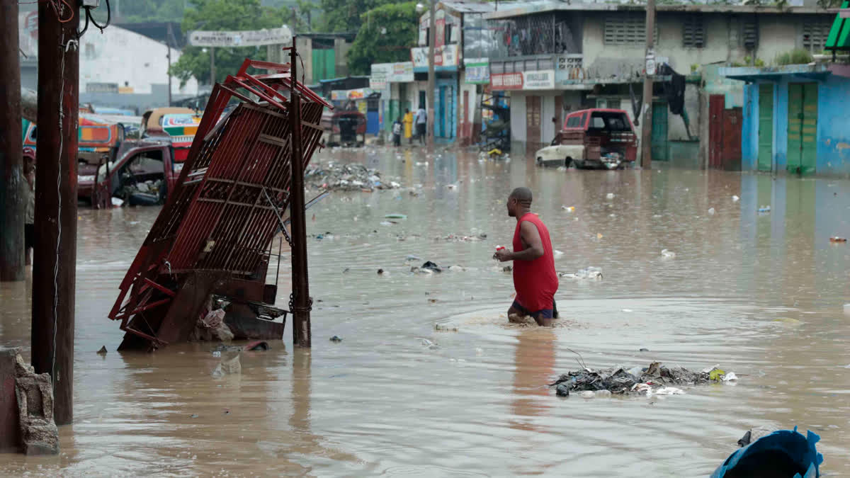 15 dead, 8 missing after heavy rains unleash floods in Haiti