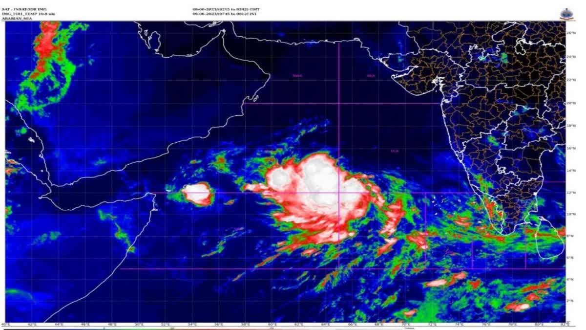 Gujarat Weather : ગુજરાતના દરિયાકિનારે વાવાઝોડુ ત્રાટકવાની સંભાવના, તમામ પોર્ટ પર 1 નંબરનું સિગ્નલ