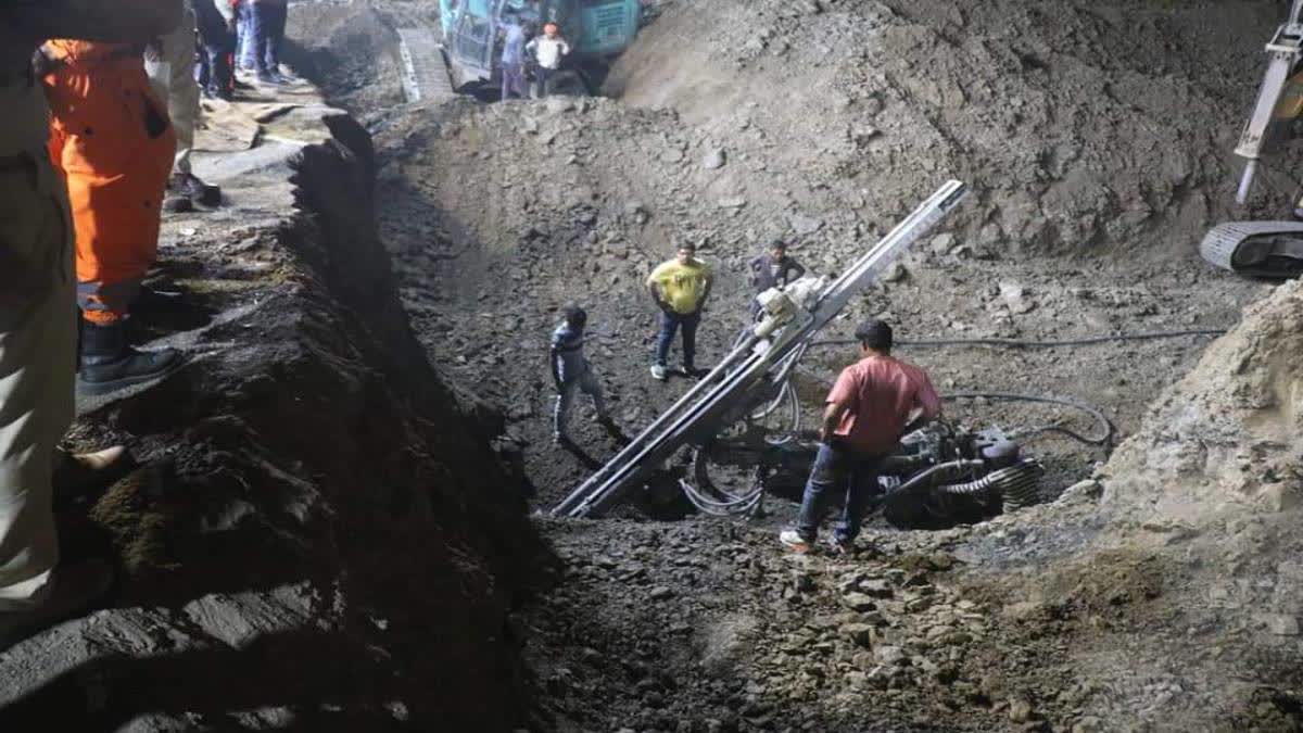 Madhya Pradesh Borewell incident