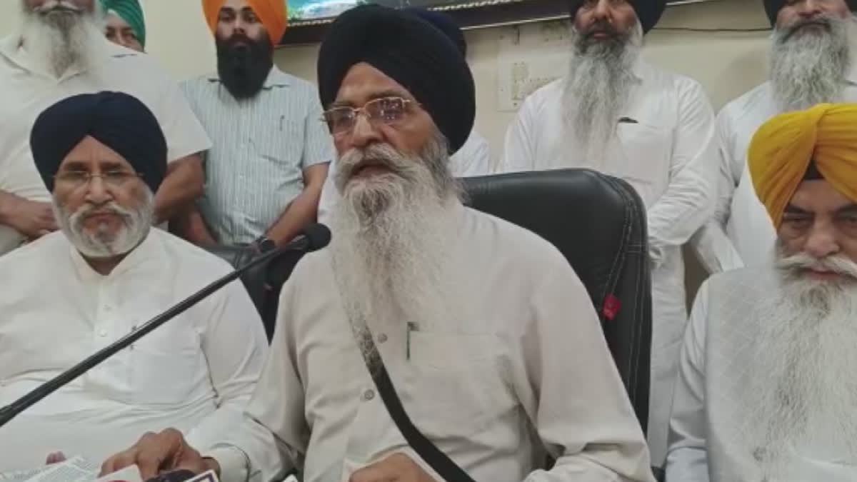 In Ropar, SGPC president Harjinder Dhami clamped down on the opposition parties