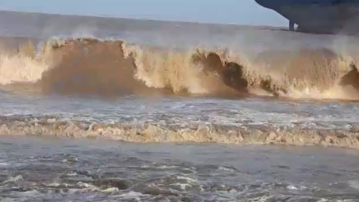 Cyclone Biparjoy : બિપરજોય વાવાઝોડાની ભાવનગરમાં અસર, દરિયામાં 1થી દોઢ મીટર મોજા ઉછળી શકે છે