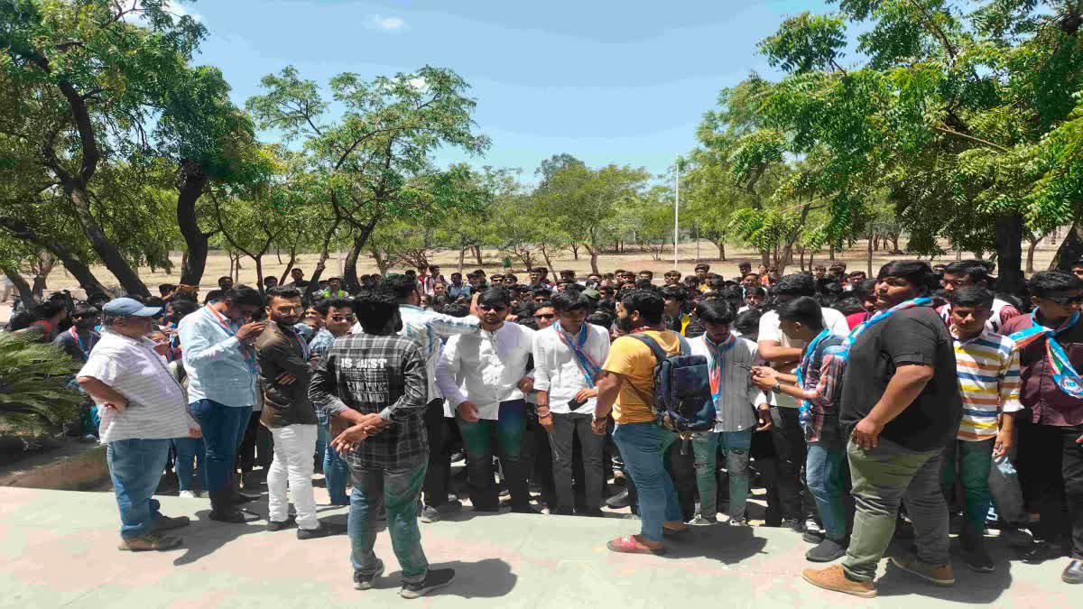 Jamnagar News : જામનગરની સરકારી પોલીટેકનીક કોલેજમાં શિક્ષકોનો વિદ્યાર્થીઓને માનસિક ત્રાસ