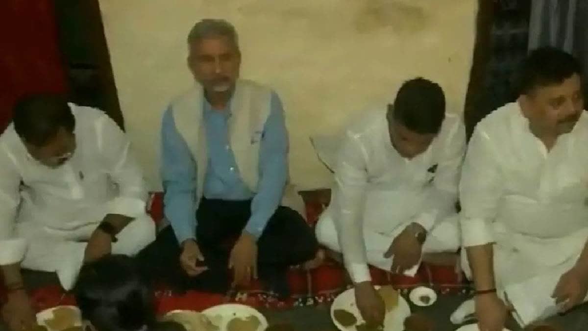 jaishankar at dalit house