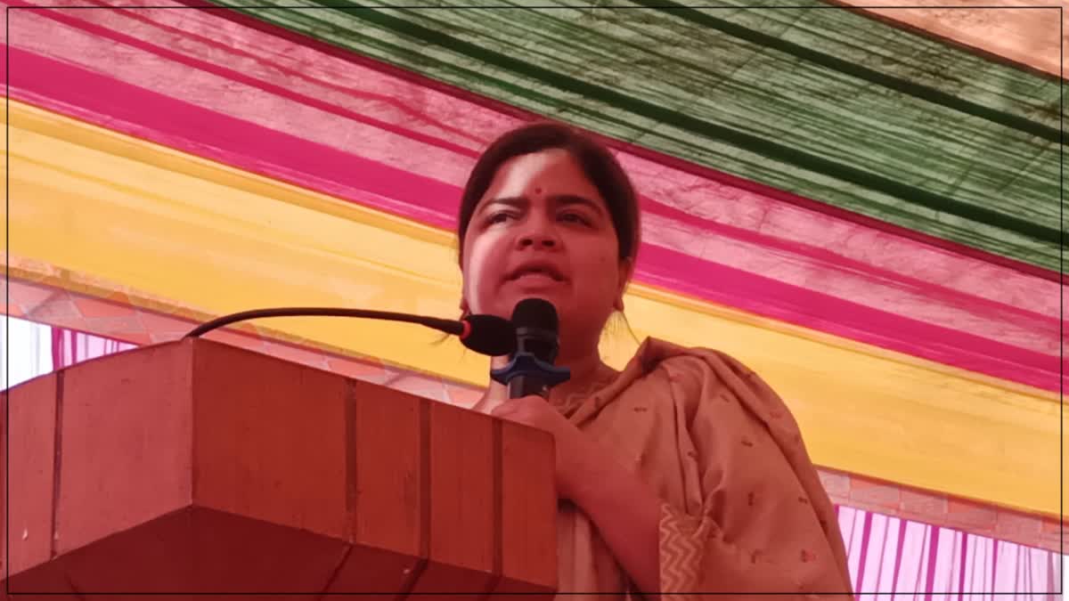 Maharashtra MP Poonam Mahajan