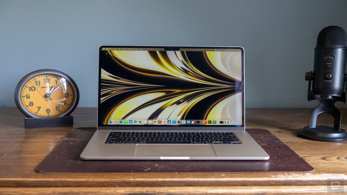 15-inch MacBook Air M2