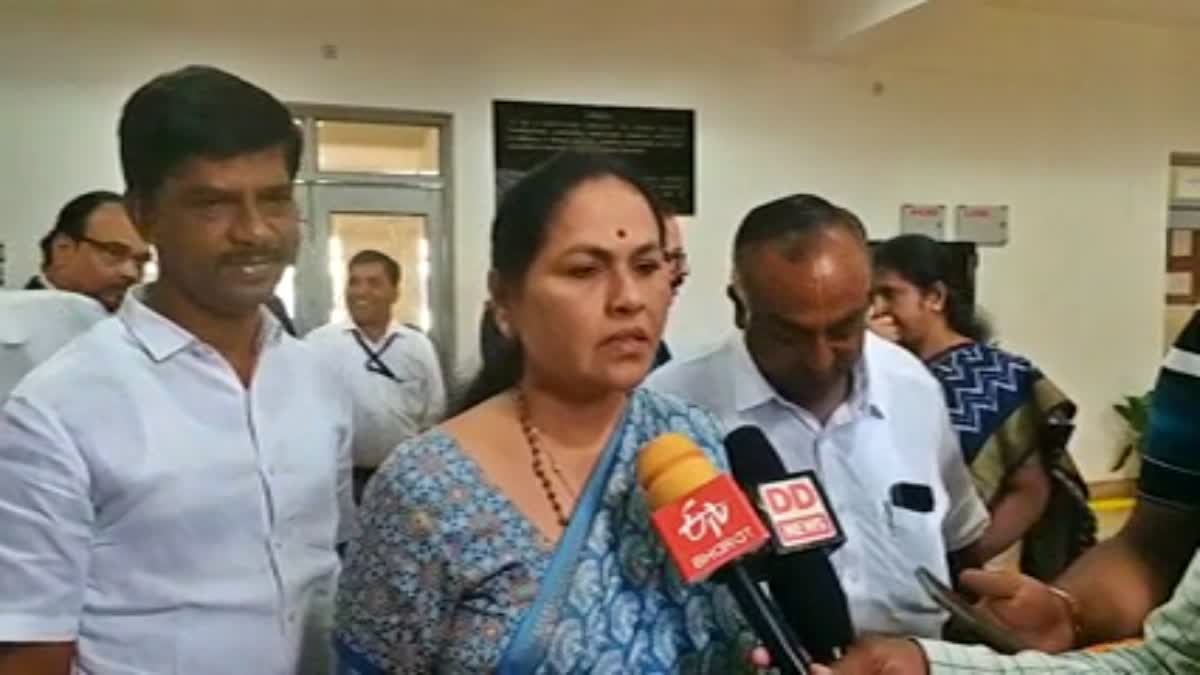 Union Minister Shobha Karandlaje spoke to reporters.