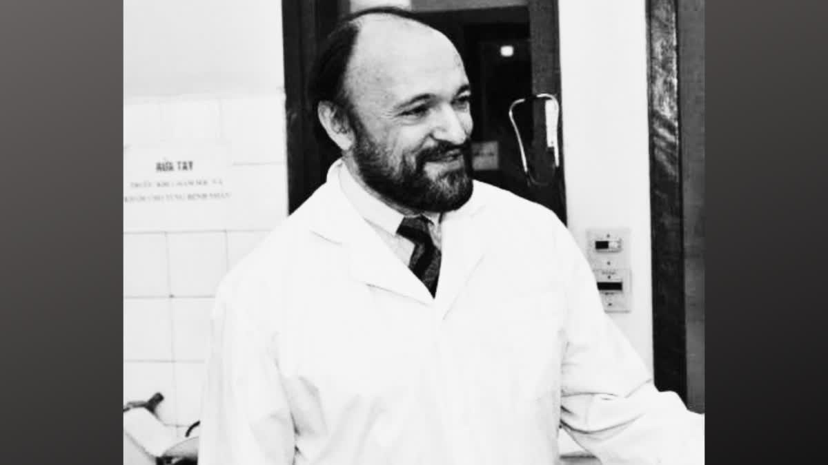 The Italian doctor who worked for WHO first identified SARS and contained its outbreak in Vietnam evolving a protocol for isolation and treatment, which was used to develop the COVID pandemic protocol.