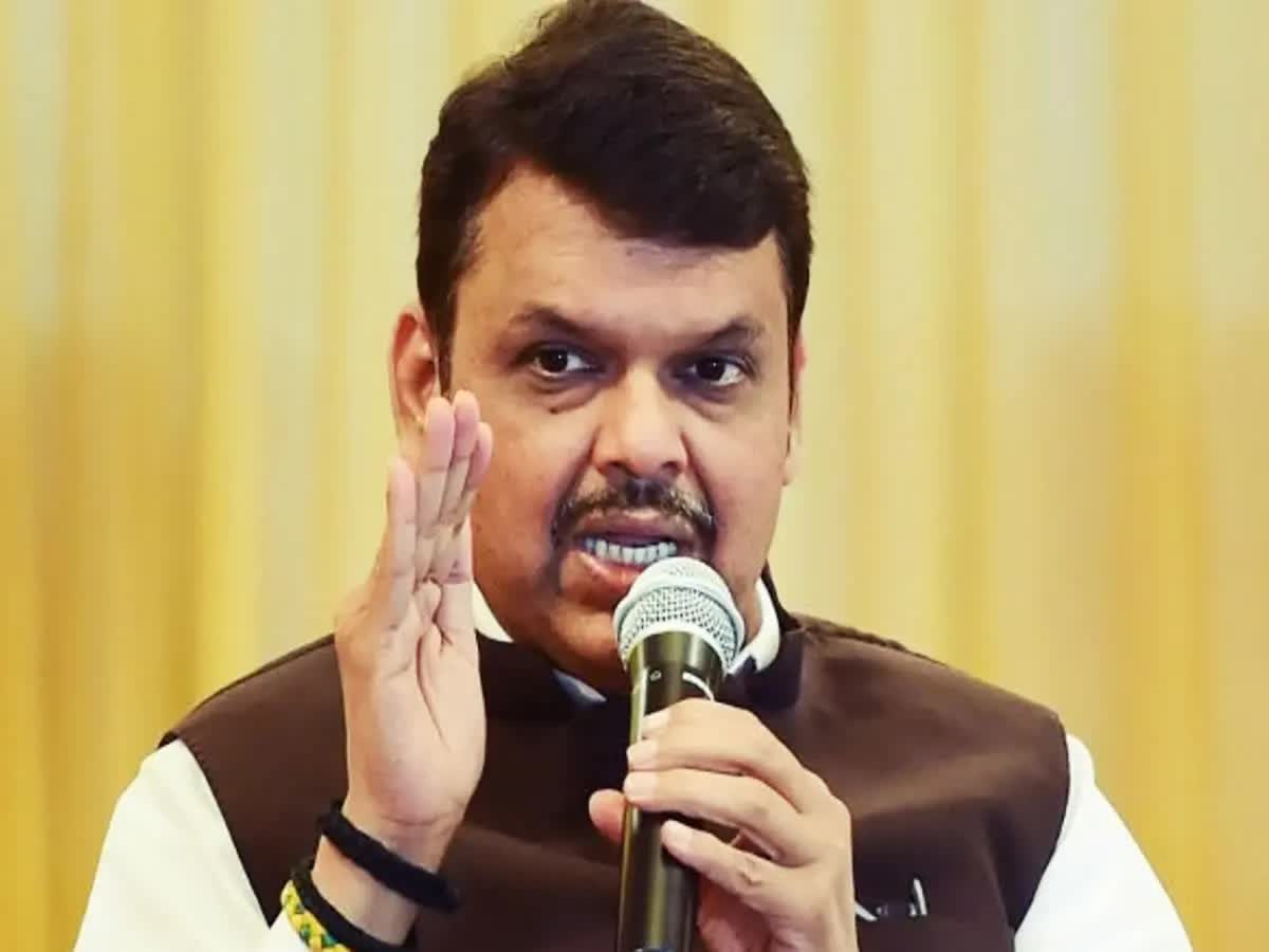 Fadnavis on Ajit Pawar : ફડણવીસે કહ્યું 2019 માં અજિત પવાર સાથે સરકાર ...