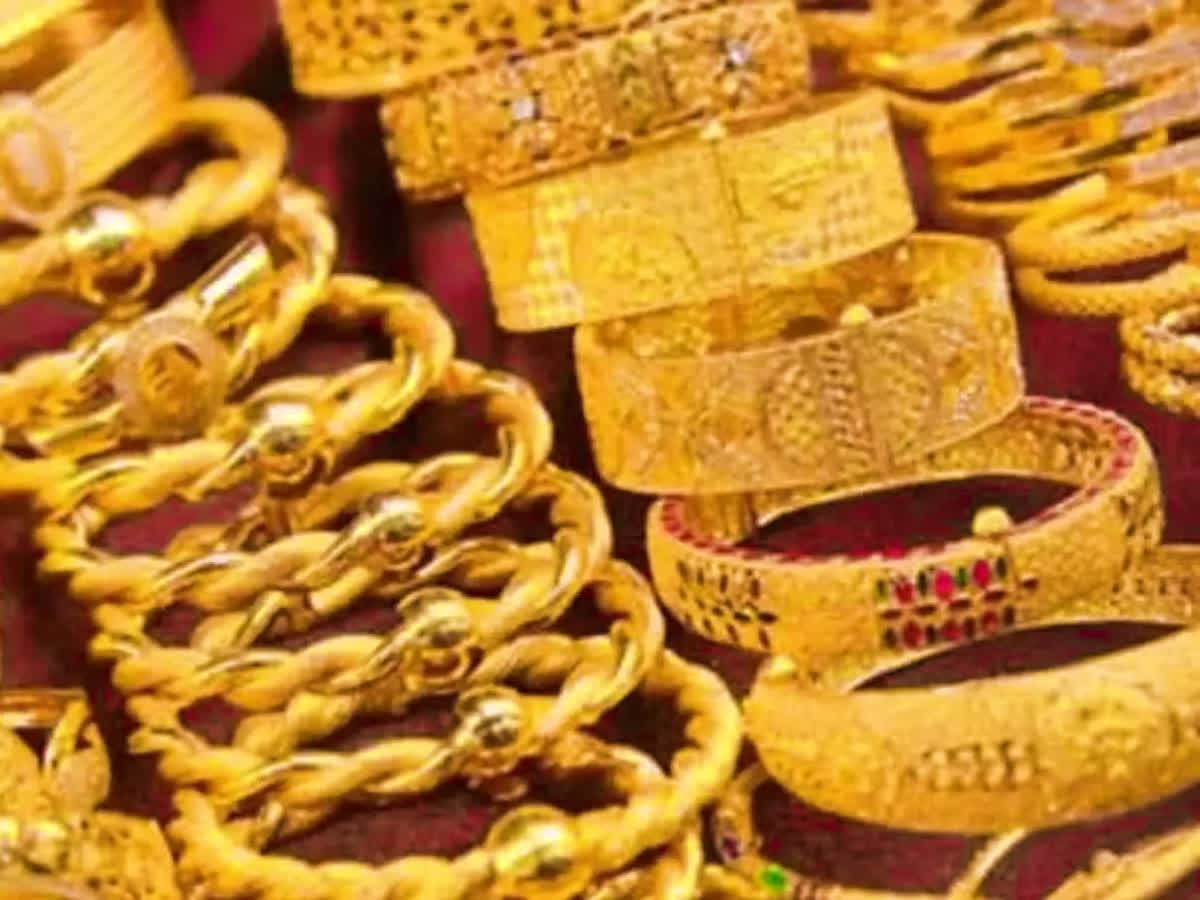 UK police call on Indianorigin households to keep gold safe  Times of  India