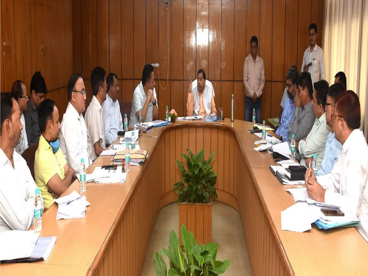 कांति राम जोशी निलंबित कांति राम जोशी निलंबित