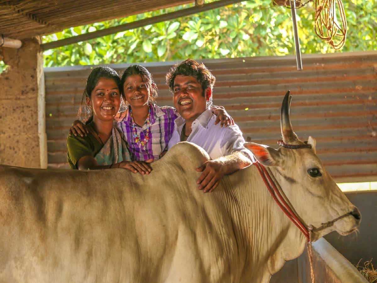 அரசியல் கட்சிகளை நேரடியாக சாடி சர்ச்சையில் சிக்கிய 