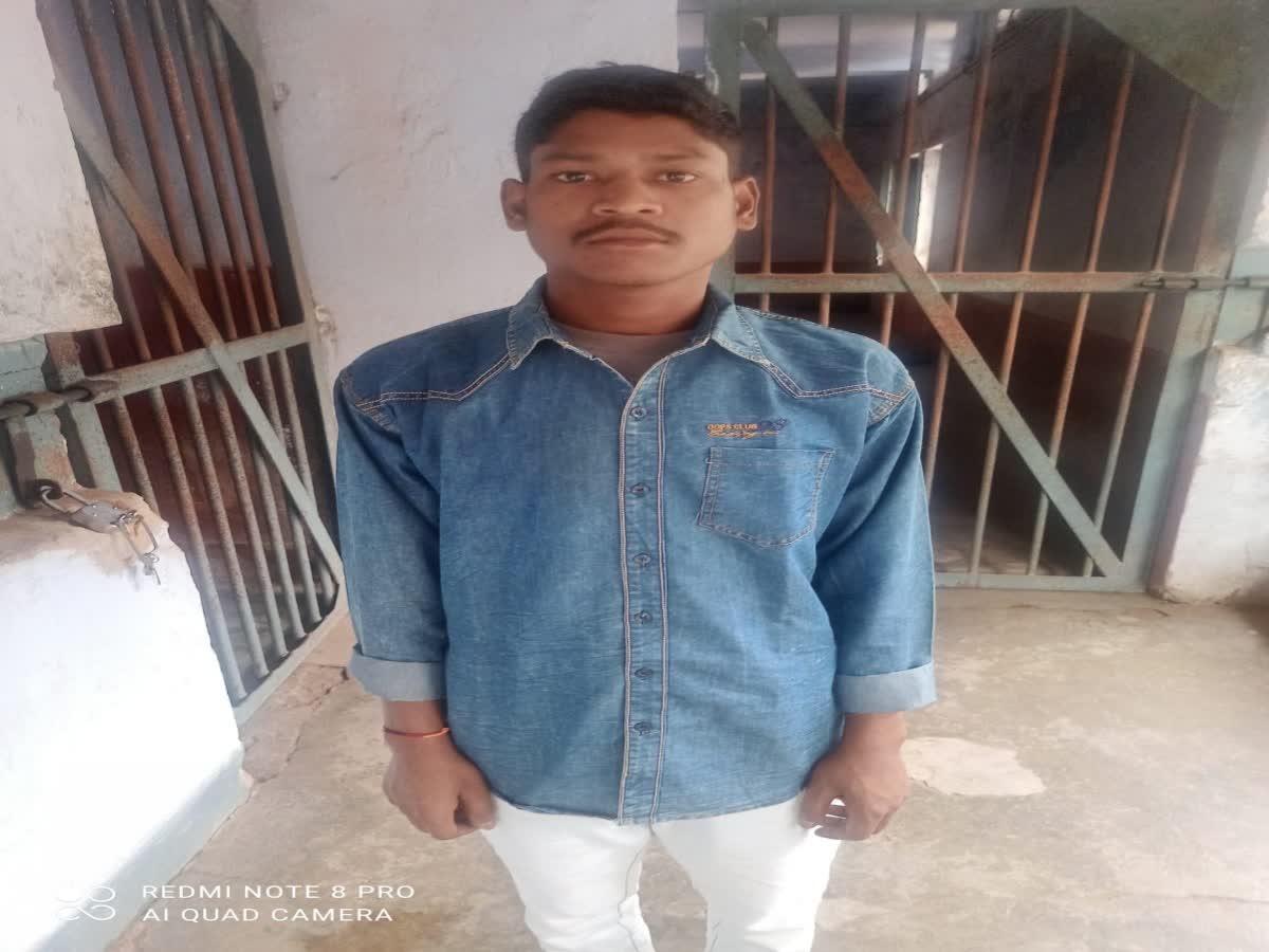 http://10.10.50.75//jharkhand/21-March-2023/jh-wes-01-the-court-sentenced-the-accused-to-life-imprisonment-in-the-case-of-murder-of-a-person-in-a-dispute-over-the-sale-of-bulls-image-jh10021_21032023174657_2103f_1679401017_84.jpg