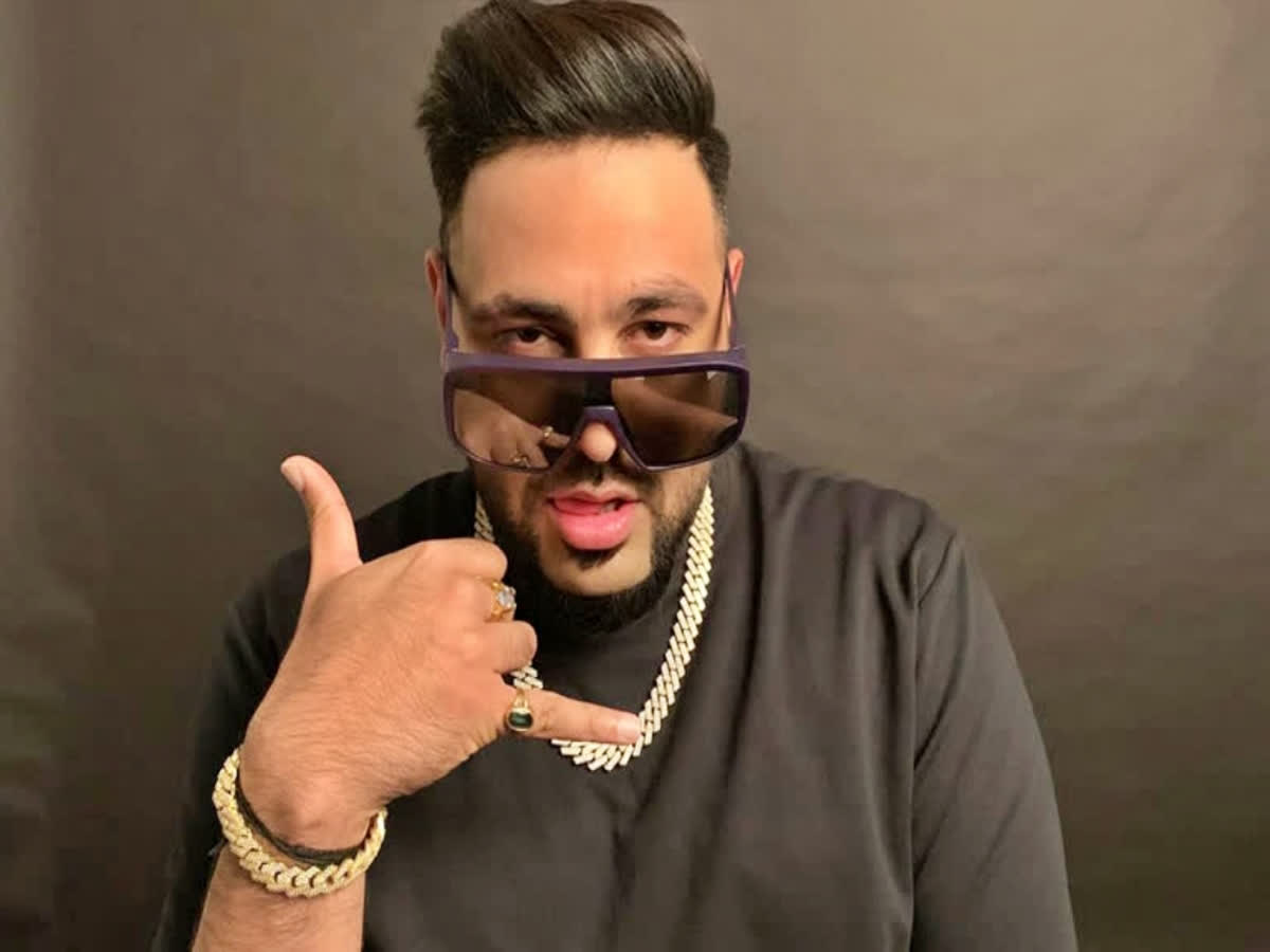 Badshah apologises for his song 'Sanak', says will change the song