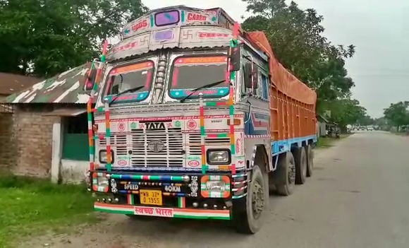 overload truck seized in sagaliya