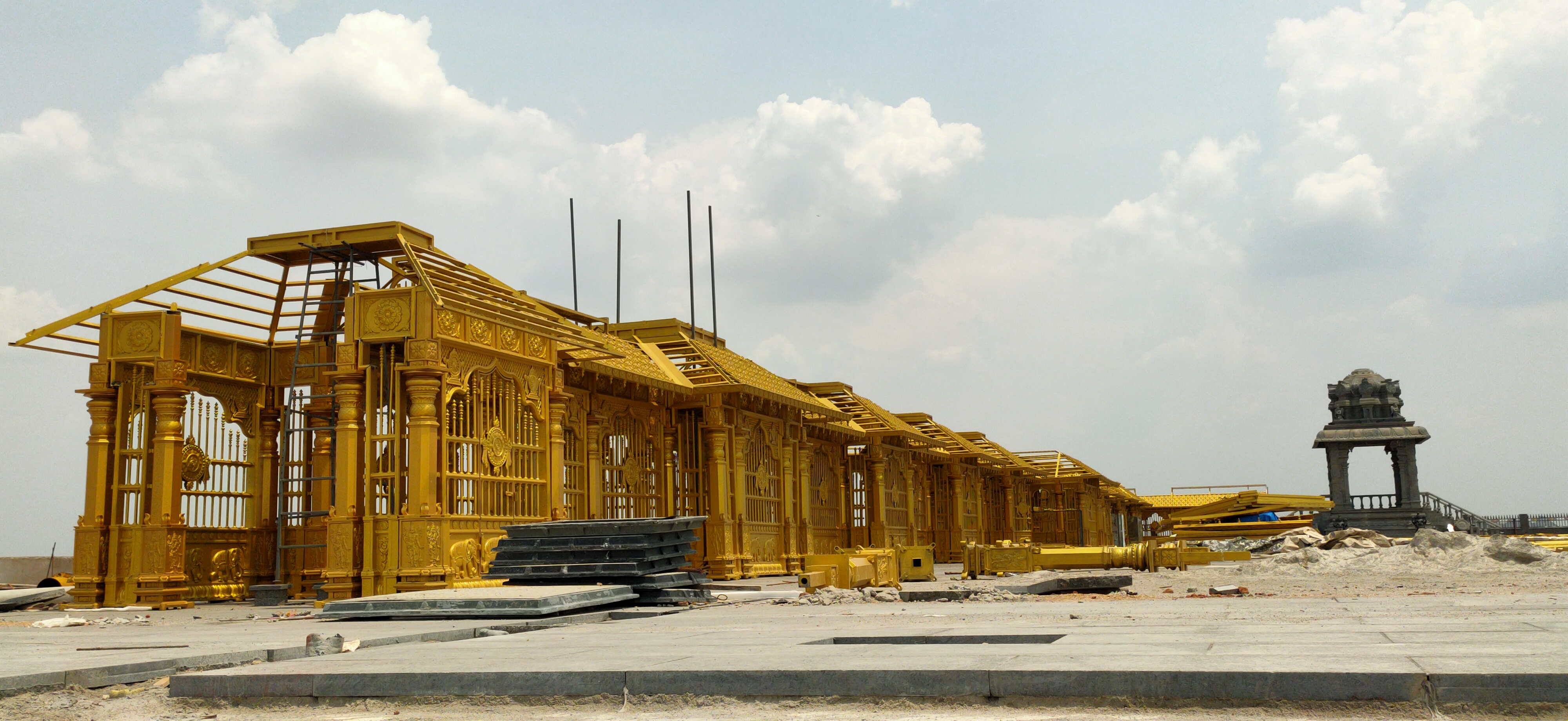 yadadri temple latest in yadadri bhuvanagiri district