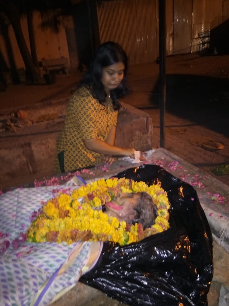 grand daughter crying on death