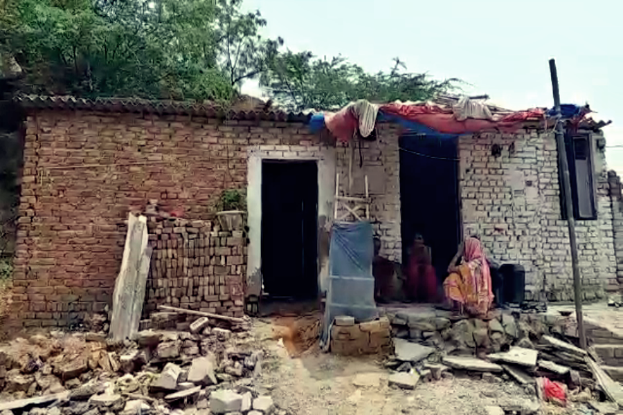 faridabad khori village illegal encroachment