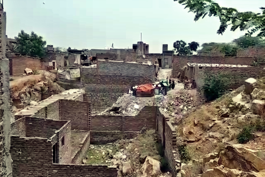 faridabad khori village illegal encroachment