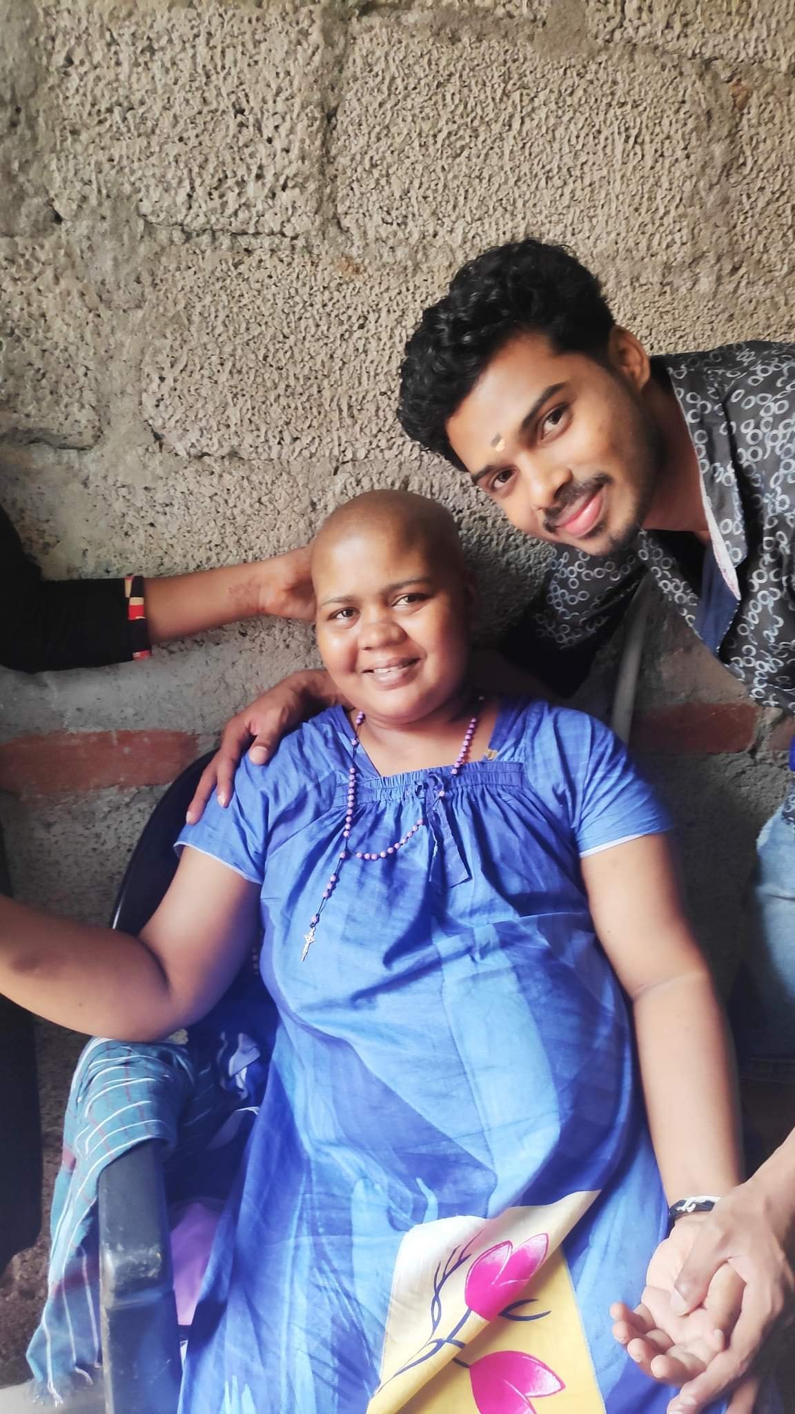 keralas-inspirational-cancer-fighter-nandu-mahadeva-succumbs